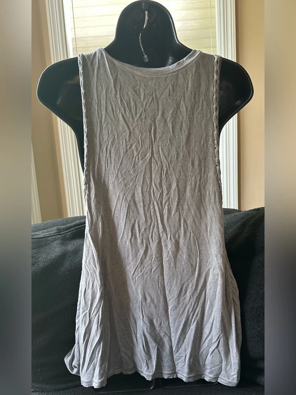 Soft & Sexy by American Eagle • gray • braided drape tank top • small